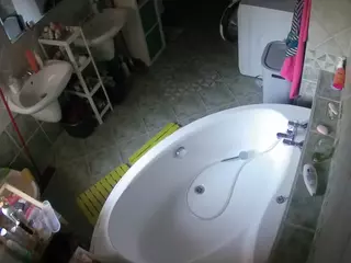 Julmodels Bathroom 1st Floor-1's Live Sex Cam Show