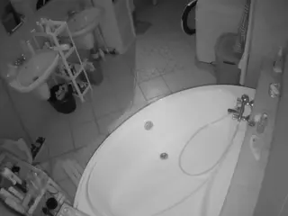 Julmodels Bathroom 1st Floor-1's Live Sex Cam Show