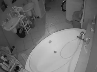 Julmodels Bathroom 1st Floor-1's Live Sex Cam Show