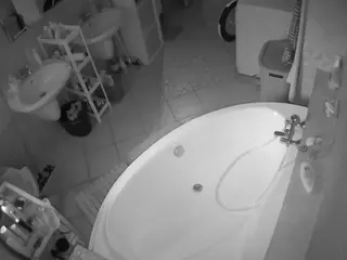 Julmodels Bathroom 1st Floor-1's Live Sex Cam Show