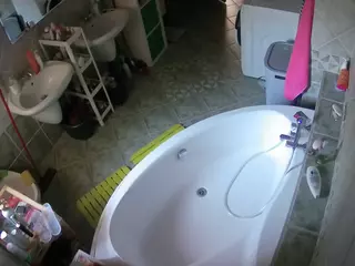 Julmodels Bathroom 1st Floor-1's Live Sex Cam Show