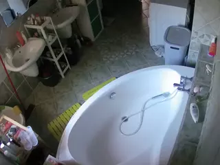 Julmodels Bathroom 1st Floor-1's Live Sex Cam Show