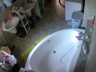 Julmodels Bathroom 1st Floor-1's Live Sex Cam Show