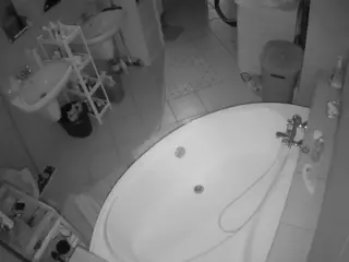Julmodels Bathroom 1st Floor-1's Live Sex Cam Show