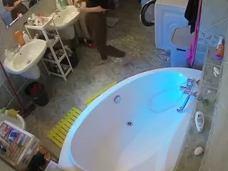 Julmodels Bathroom 1st Floor-1's Live Sex Cam Show