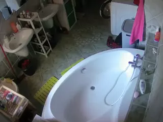 Julmodels Bathroom 1st Floor-1's Live Sex Cam Show