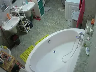 Julmodels Bathroom 1st Floor-1's Live Sex Cam Show