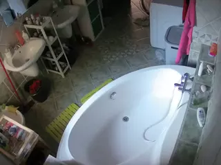Julmodels Bathroom 1st Floor-1's Live Sex Cam Show