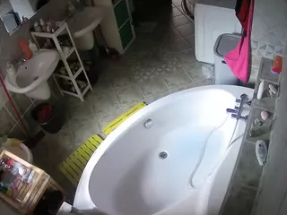 Julmodels Bathroom 1st Floor-1's Live Sex Cam Show