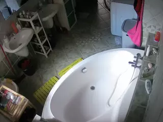 Julmodels Bathroom 1st Floor-1's Live Sex Cam Show