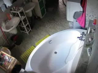 Julmodels Bathroom 1st Floor-1's Live Sex Cam Show