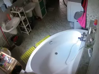 Julmodels Bathroom 1st Floor-1's Live Sex Cam Show