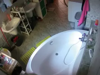 Julmodels Bathroom 1st Floor-1's Live Sex Cam Show