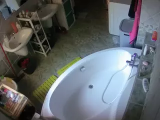 Julmodels Bathroom 1st Floor-1's Live Sex Cam Show