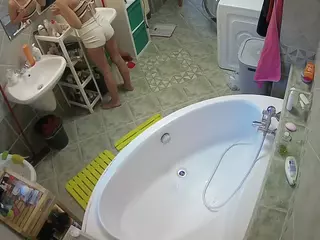 Julmodels Bathroom 1st Floor-1's Live Sex Cam Show