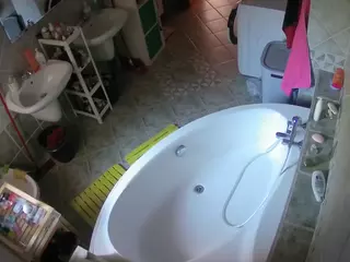 Julmodels Bathroom 1st Floor-1's Live Sex Cam Show