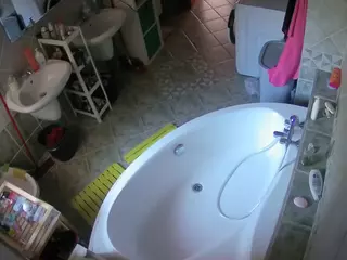 Julmodels Bathroom 1st Floor-1's Live Sex Cam Show