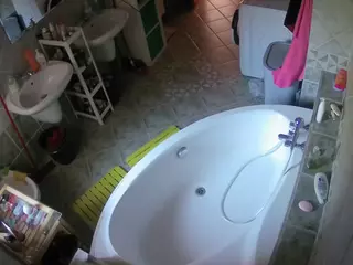 Julmodels Bathroom 1st Floor-1's Live Sex Cam Show