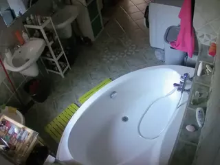 Julmodels Bathroom 1st Floor-1's Live Sex Cam Show