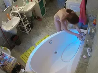 Julmodels Bathroom 1st Floor-1's Live Sex Cam Show