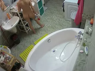 Julmodels Bathroom 1st Floor-1's Live Sex Cam Show