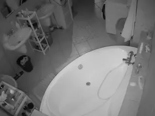 Julmodels Bathroom 1st Floor-1's Live Sex Cam Show