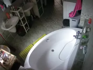 Julmodels Bathroom 1st Floor-1's Live Sex Cam Show