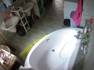 Julmodels Bathroom 1st Floor-1's Live Sex Cam Show