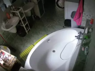 Julmodels Bathroom 1st Floor-1's Live Sex Cam Show