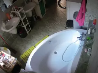 Julmodels Bathroom 1st Floor-1's Live Sex Cam Show