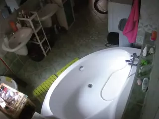 Julmodels Bathroom 1st Floor-1's Live Sex Cam Show