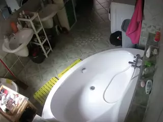Julmodels Bathroom 1st Floor-1's Live Sex Cam Show