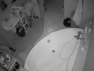 Julmodels Bathroom 1st Floor-1's Live Sex Cam Show