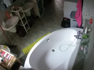 Julmodels Bathroom 1st Floor-1's Live Sex Cam Show