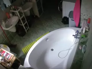 Julmodels Bathroom 1st Floor-1's Live Sex Cam Show