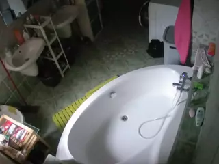 Julmodels Bathroom 1st Floor-1's Live Sex Cam Show