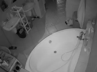 Julmodels Bathroom 1st Floor-1's Live Sex Cam Show