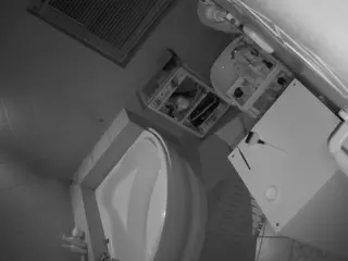 Julmodels Bathroom 1st Floor-2's Live Sex Cam Show