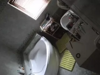 Julmodels Bathroom 1st Floor-2's Live Sex Cam Show