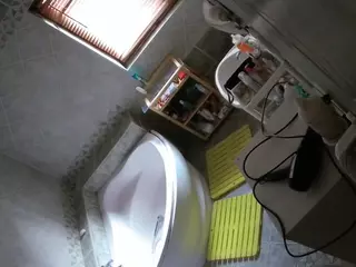 Julmodels Bathroom 1st Floor-2's Live Sex Cam Show