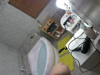 Julmodels Bathroom 1st Floor-2's Live Sex Cam Show