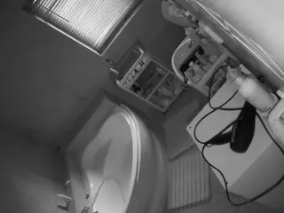 Julmodels Bathroom 1st Floor-2's Live Sex Cam Show