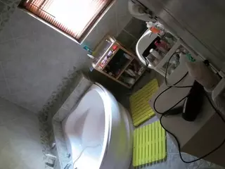 Julmodels Bathroom 1st Floor-2's Live Sex Cam Show