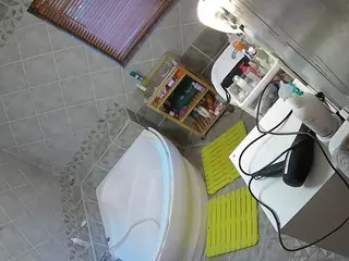 Julmodels Bathroom 1st Floor-2's Live Sex Cam Show