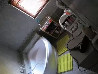 Julmodels Bathroom 1st Floor-2's Live Sex Cam Show