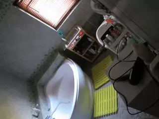 Julmodels Bathroom 1st Floor-2's Live Sex Cam Show