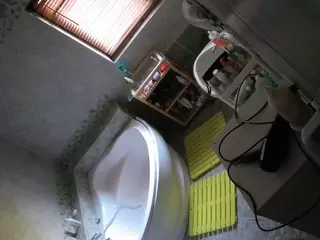 Julmodels Bathroom 1st Floor-2's Live Sex Cam Show