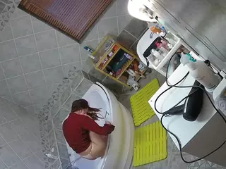 Julmodels Bathroom 1st Floor-2's Live Sex Cam Show