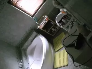 Julmodels Bathroom 1st Floor-2's Live Sex Cam Show
