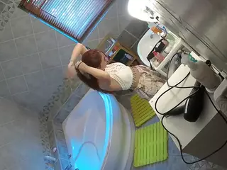 Julmodels Bathroom 1st Floor-2's Live Sex Cam Show